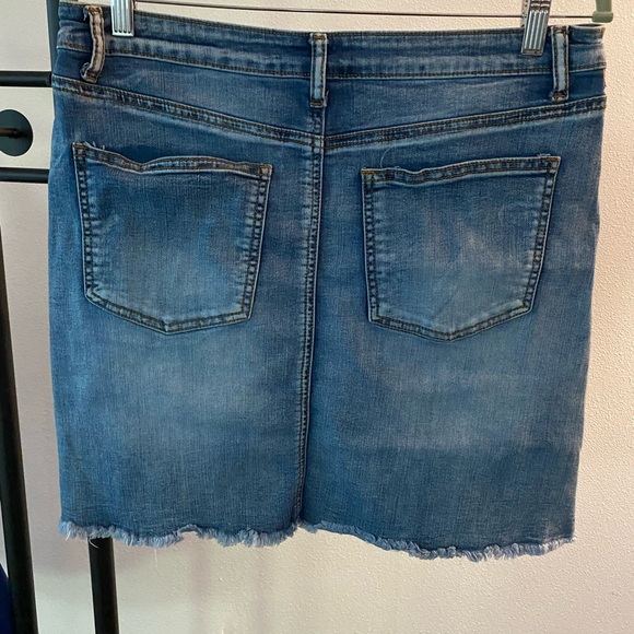 Rocks & Indigo jean skirt - Picture 3 of 3